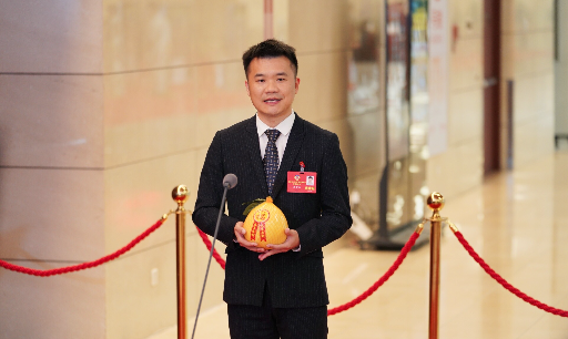 省政協委員、廣東客天下文旅發展集團有限公司董事長蔡雪峰：將民俗記憶轉化為可感知可參與場景